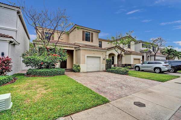 Aventura Isles - 760 property